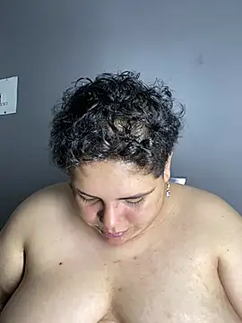 Webkamerová show Hailey_Curvy
