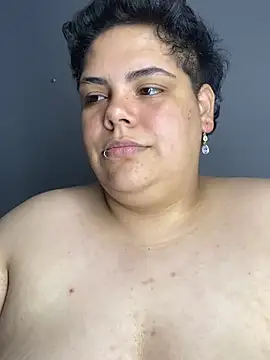 Hailey_Curvy Show Webcam