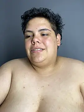 Hailey_Curvy's Webcam Show