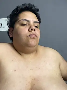 Hailey_Curvy webcam show