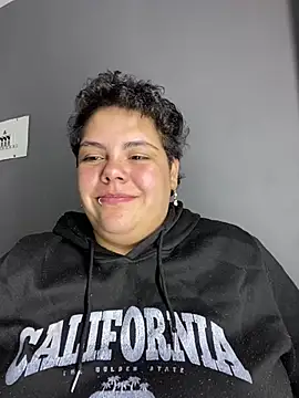 Hailey_Curvy's Webcam Show