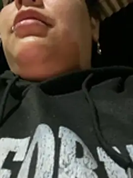 Hailey_Curvyn Webbikameraesitys