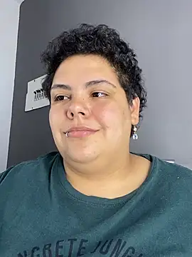 Hailey_Curvy's Webcam Show