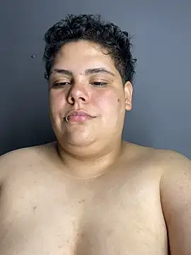 Hailey_Curvy webcam show