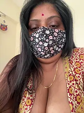 Hornyswati – Live XXX-chat