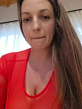عرض كام ellaxxstar