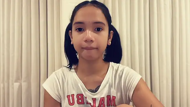 under_edgen Webbikameraesitys
