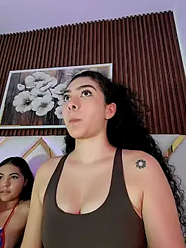 AlinnaRosee_'s Webcam Show