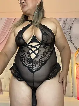 Show Webcam de Lucy_Milf_474