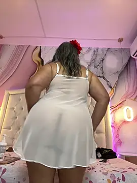 Lucy_Milf_474 Adlı Modelin Web Kamerası Şovu
