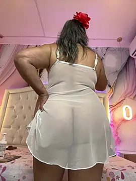 Lucy_Milf_474's Webcam Show