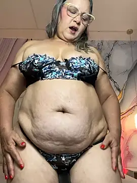 Lucy_Milf_474's Webcam Show
