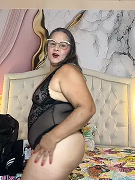 Show webcam de Lucy_Milf_474
