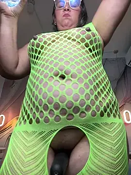 Lucy_Milf_474 Webcam-Show
