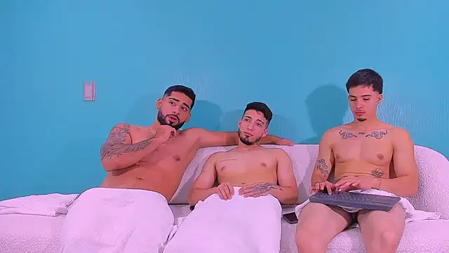 mike_friends webcam show
