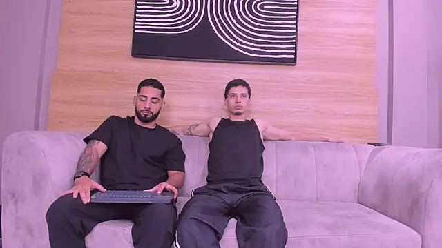 mike_friends' Webcam Show