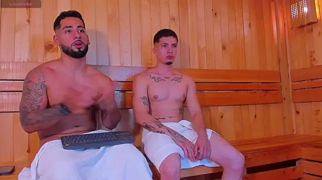 mike_friends – webcam-show