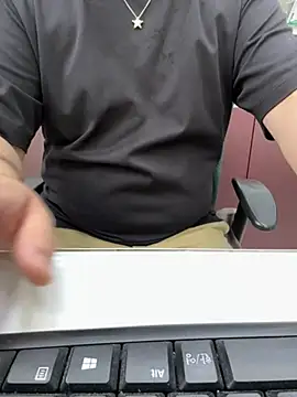 gayfucuxuc 在線直播表演