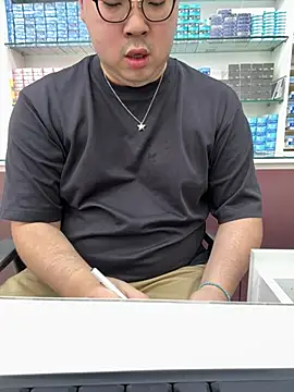 gayfucuxuc 在線直播表演