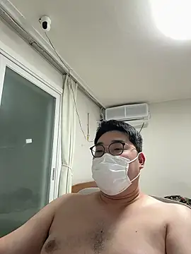 gayfucuxuc 在線直播表演