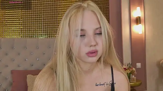 Sky_Cutie's Live XXX Chat