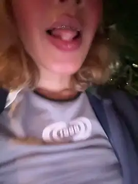 Czat XXX na żywo – SweetBunnyGF