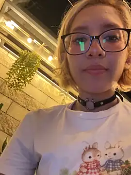 SweetBunnyGF – Live XXX-chat
