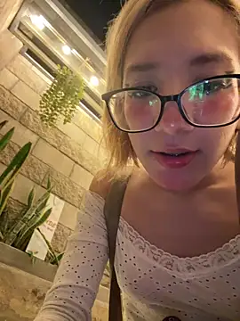 Živý XXX chat SweetBunnyGF