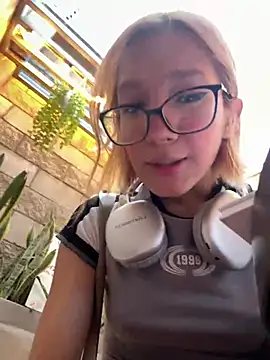 Webkamerová show SweetBunnyGF