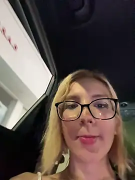 SweetBunnyGF Show Webcam