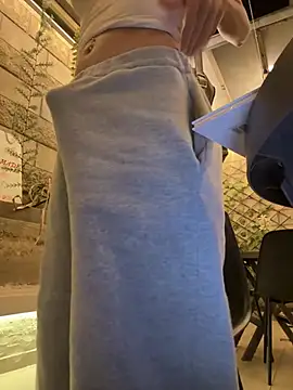 הופעת וובקאם של SweetBunnyGF