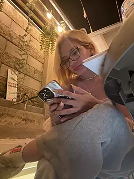 Webkamerová show SweetBunnyGF