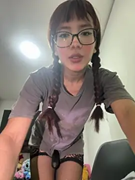 SweetBunnyGF's Webcam Show