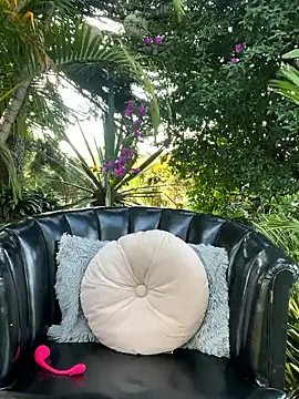 AliceMrtnz Webcam Show