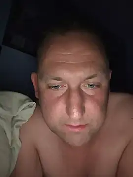 GenuineDedication42 Webcam-Show