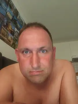 GenuineDedication42's Webcam Show
