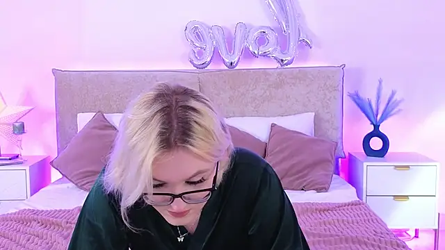 Jules_night's Webcam Show