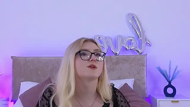Jules_night's Webcam Show