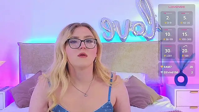 Jules_night Webcam Show
