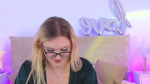 Jules_night's Webcam Show