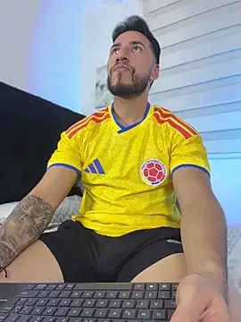 Show de Thiago_Hill na webcam