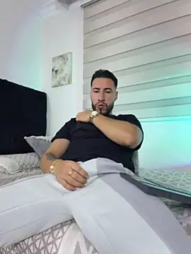 Thiago_Hill webcam show