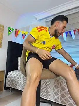Thiago_Hill Adlı Modelin Web Kamerası Şovu