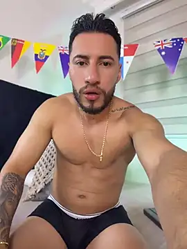 Webkamerová show Thiago_Hill