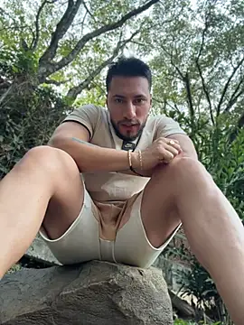 Thiago_Hill Adlı Modelin Web Kamerası Şovu