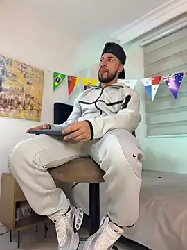 Webkamerová show Thiago_Hill