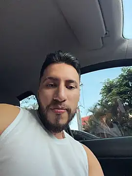 Thiago_Hill Webcamshow