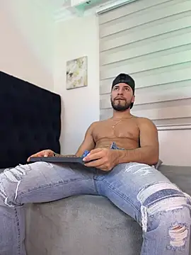Thiago_Hill Show Webcam