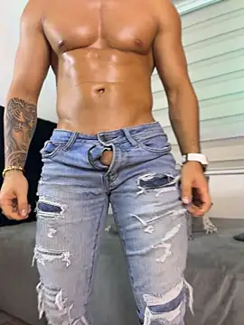 Thiago_Hill Webcamshow