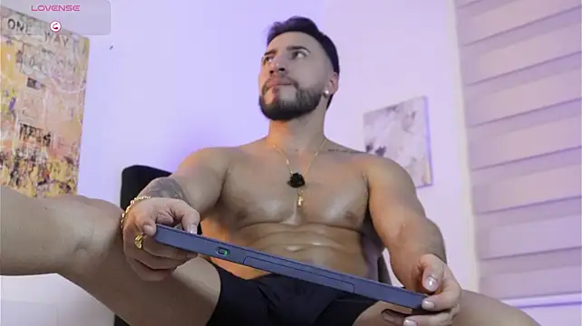Thiago_Hilln Webbikameraesitys